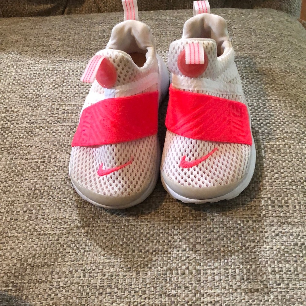 Nike shoes